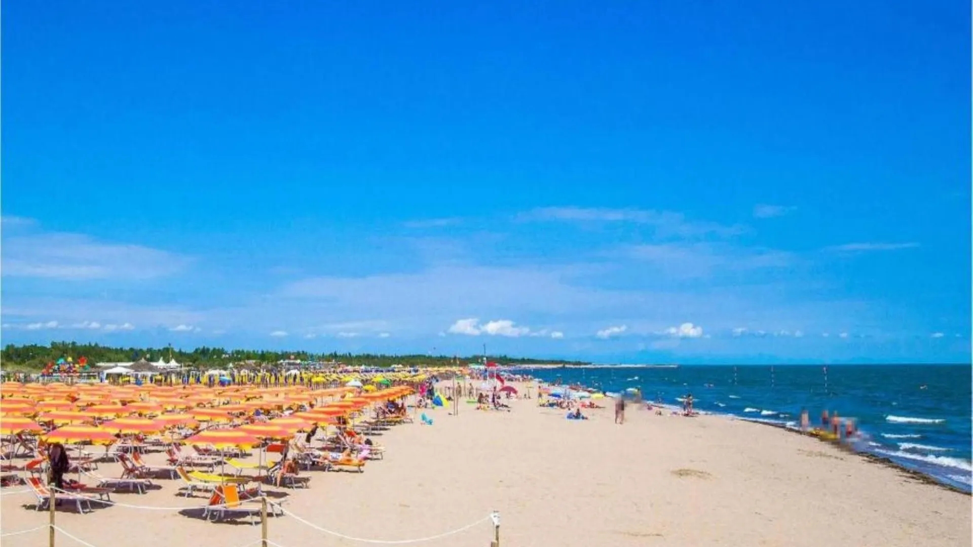Modern Flat Close To The Center - Beahost Rosolina Mare